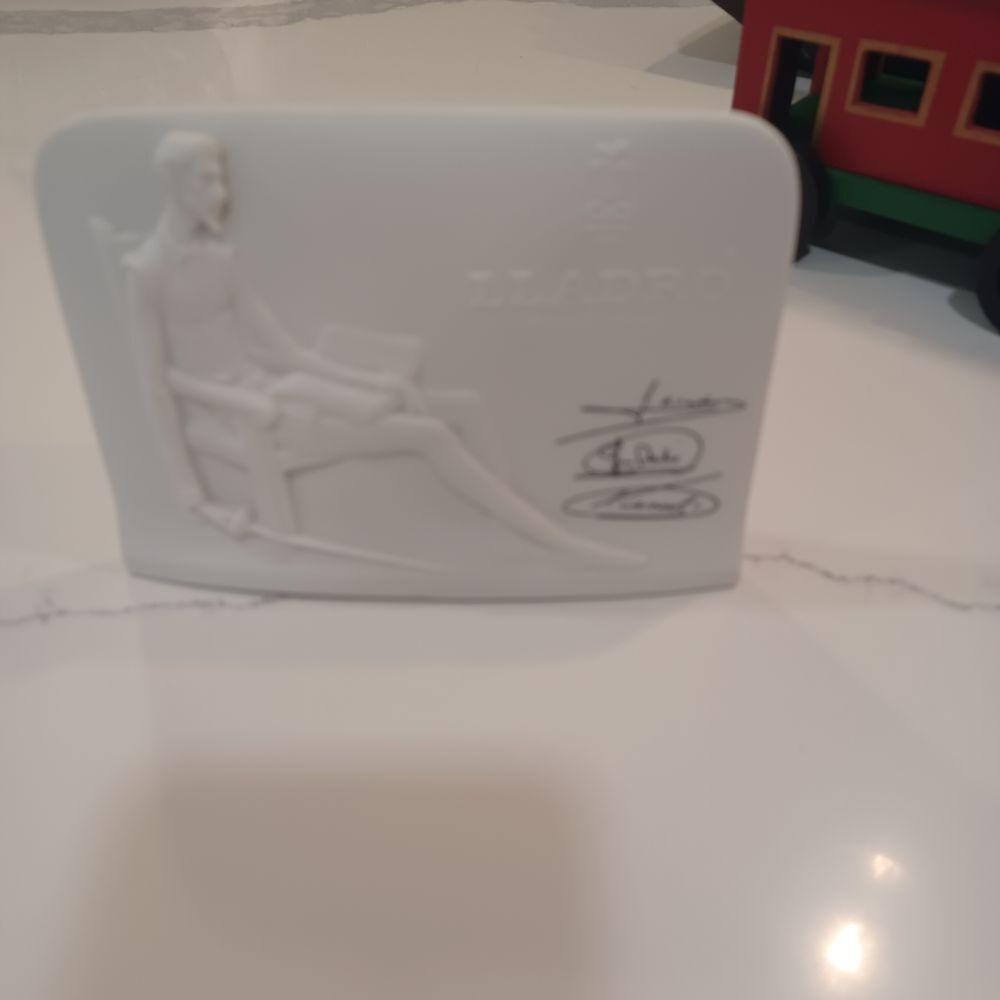 Lladro Porcelain Decorative Wall Relief‎ Sculpture Art Piece White Matte Finish - Picture 6 of 6